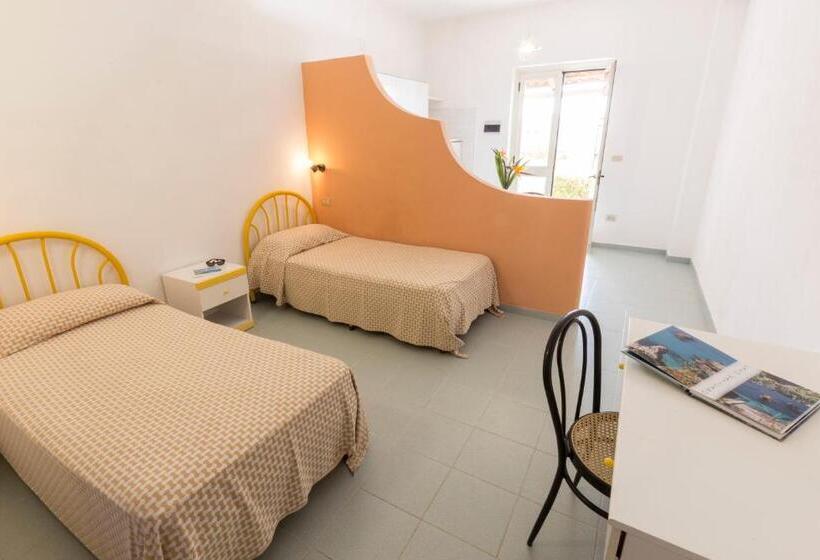 בית מלון כפרי Residence Esmeraldo