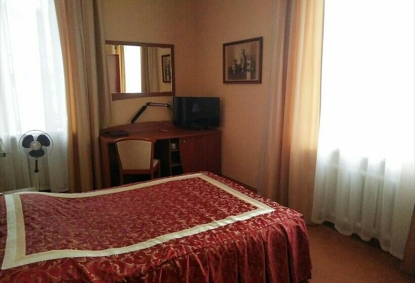 בית מלון כפרי Residence Troya