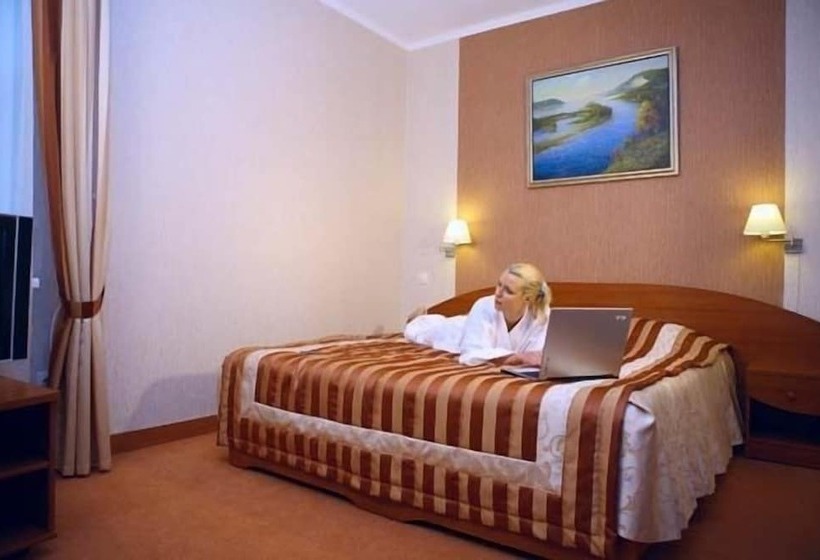 בית מלון כפרי Residence Troya