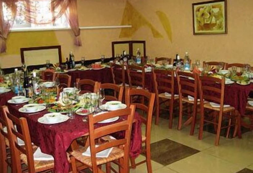 בית מלון כפרי Residence Troya