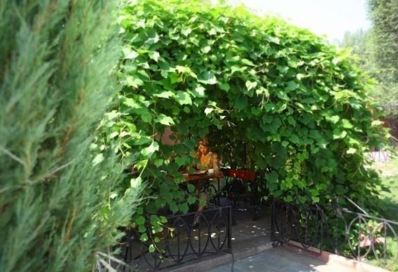 בית מלון כפרי Residence Troya