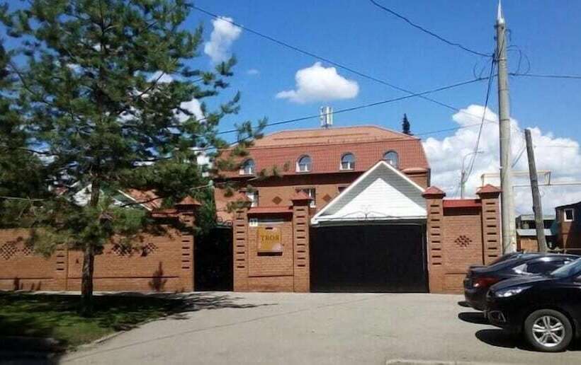 בית מלון כפרי Residence Troya