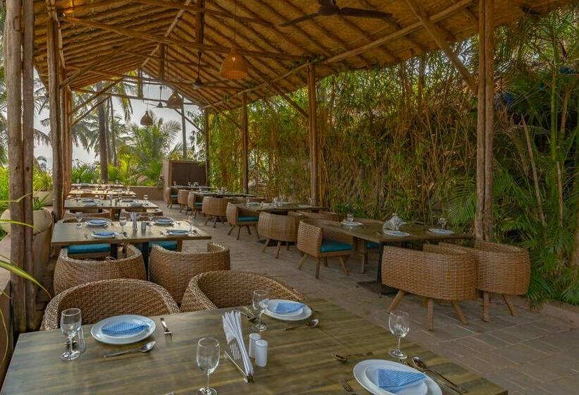 酒店 Riva Beach Resort