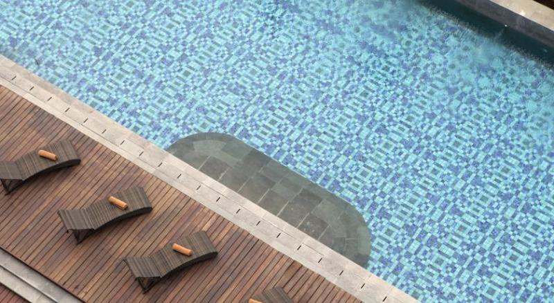 ホテル Santika Tasikmalaya