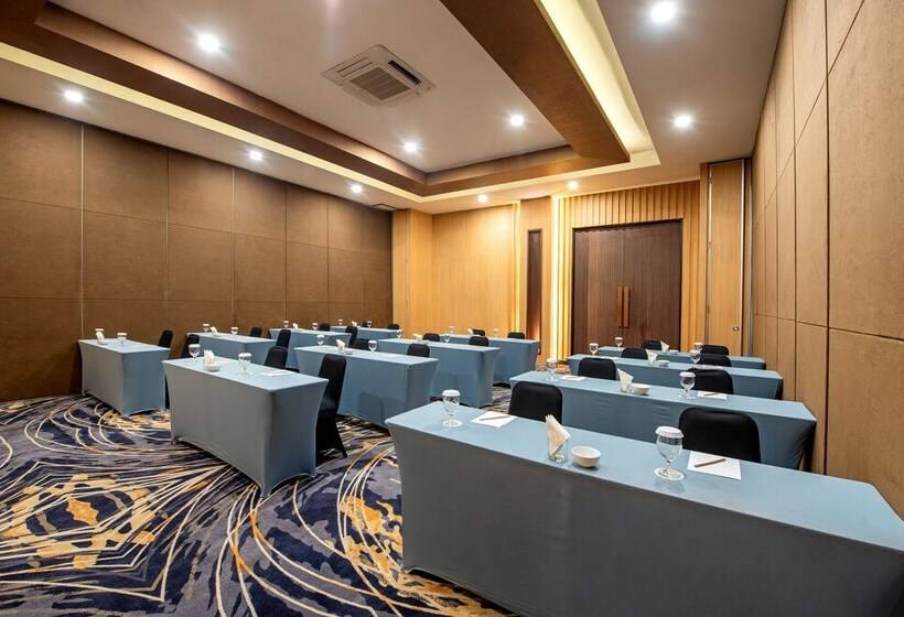 Oakwood Hotel & Apartments Taman Mini Jakarta