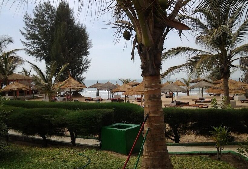 هتل Seaview Gardens