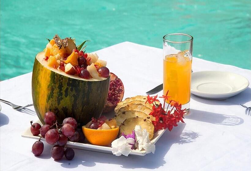 هتل Seaview Gardens