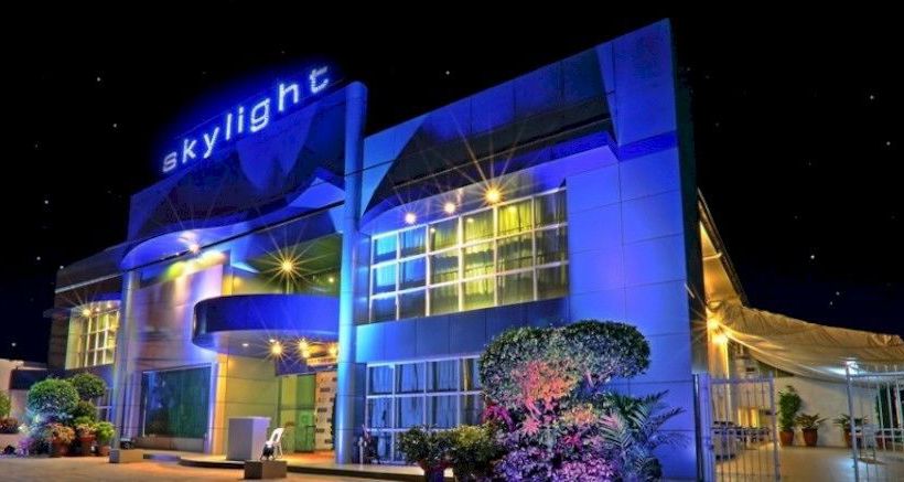 酒店 Reddoorz Plus Near Mendoza Park