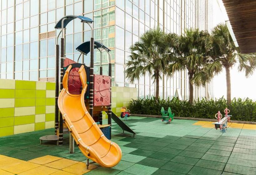 هتل Somerset Vista Ho Chi Minh City