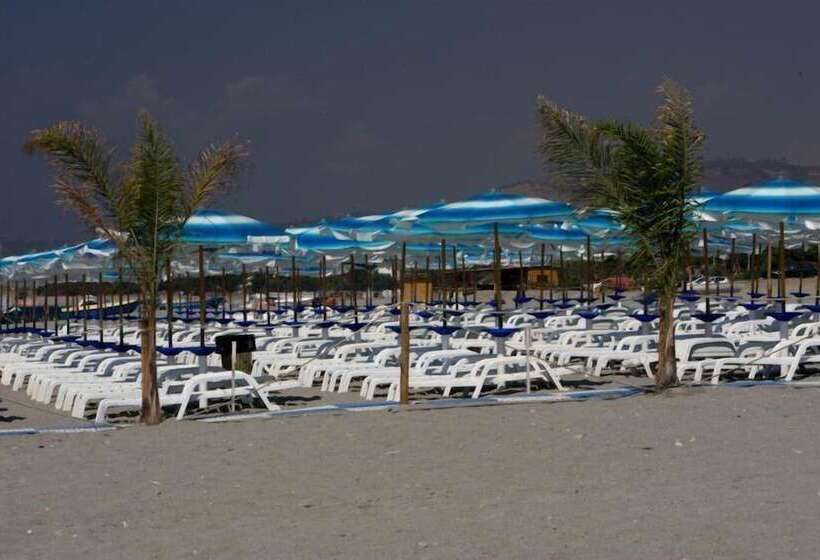 هتل Stella Marina