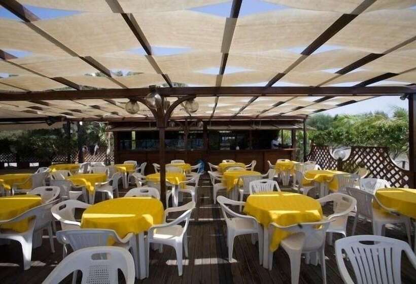 هتل Stella Marina