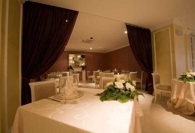 هتل Stella Marina