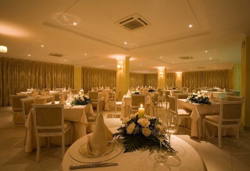 هتل Stella Marina