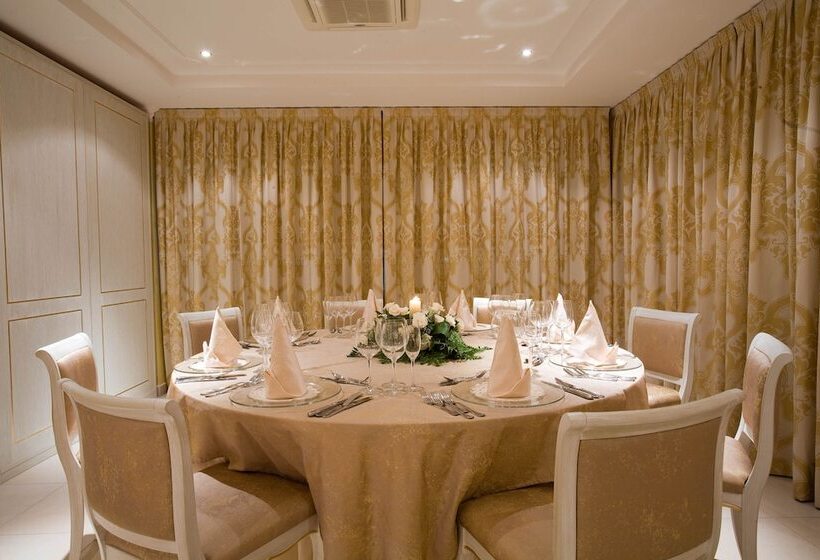 هتل Stella Marina