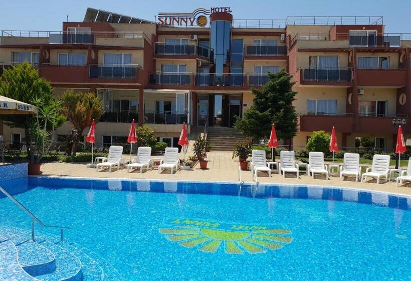 Отель Sunny
