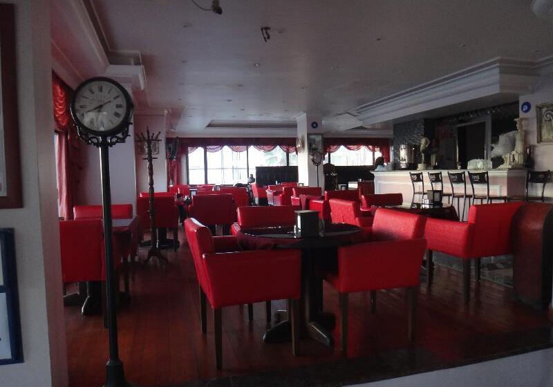 בית מלון כפרי Temple