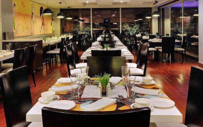 호텔 The Fern Residency  Rajkot