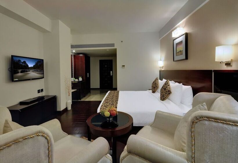 호텔 The Fern Residency  Rajkot