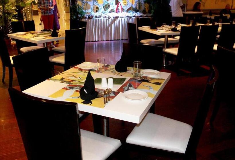 호텔 The Fern Residency  Rajkot