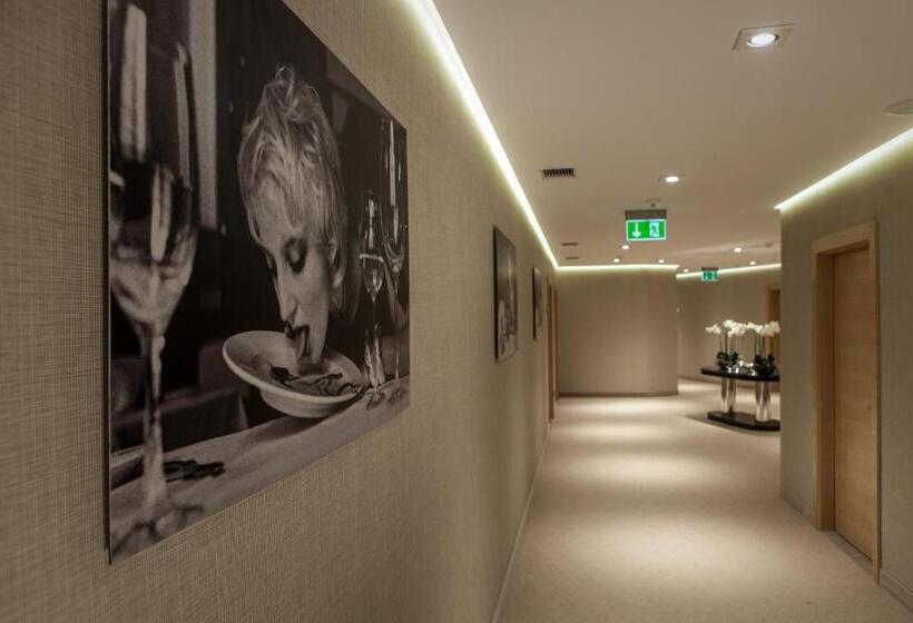 호텔 Tiffi Boutique