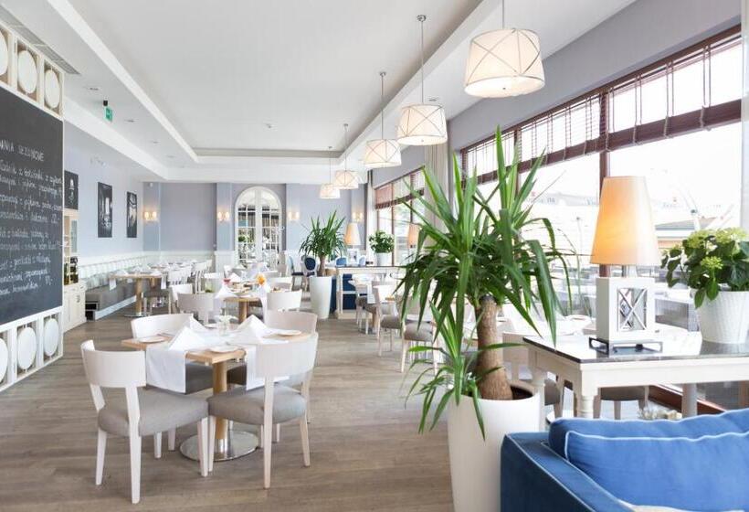 호텔 Tiffi Boutique