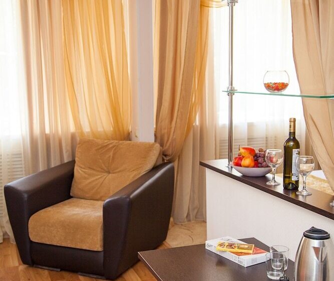 هتل Tsaritsynskaya