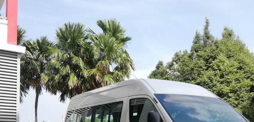 Tune Hotel Klia Aeropolis