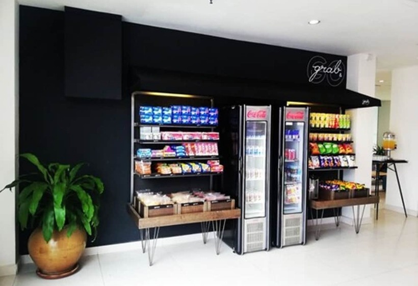 Tune Hotel Klia Aeropolis