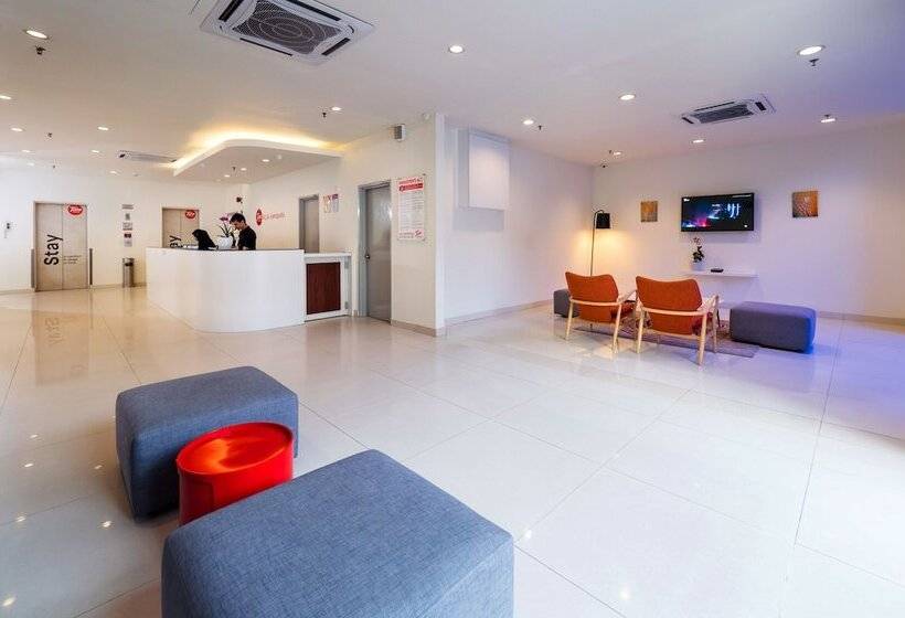 Tune Hotel Klia Aeropolis