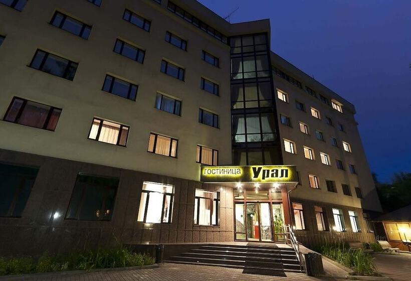 בית מלון כפרי Ural