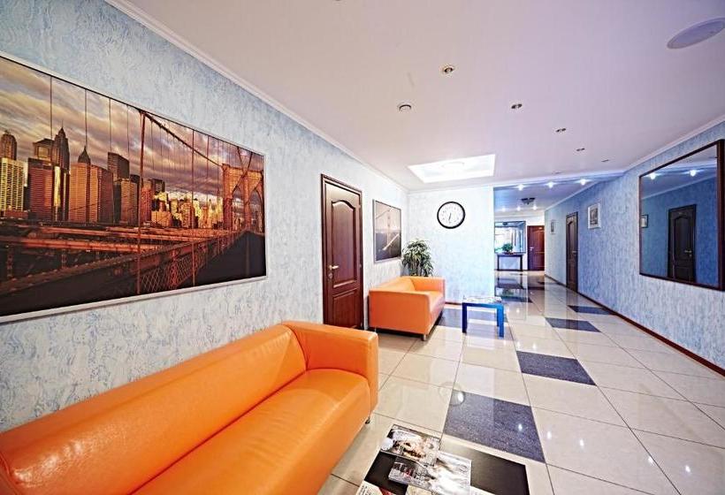 בית מלון כפרי Vladimir Plaza