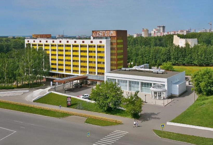 هتل Vyatka