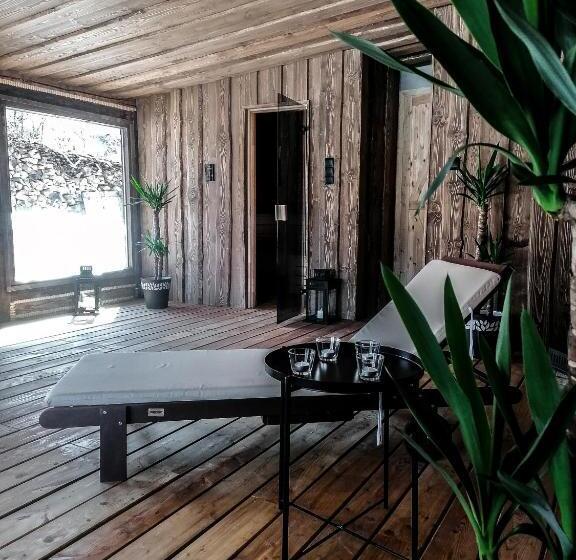 酒店 Willa Carlton