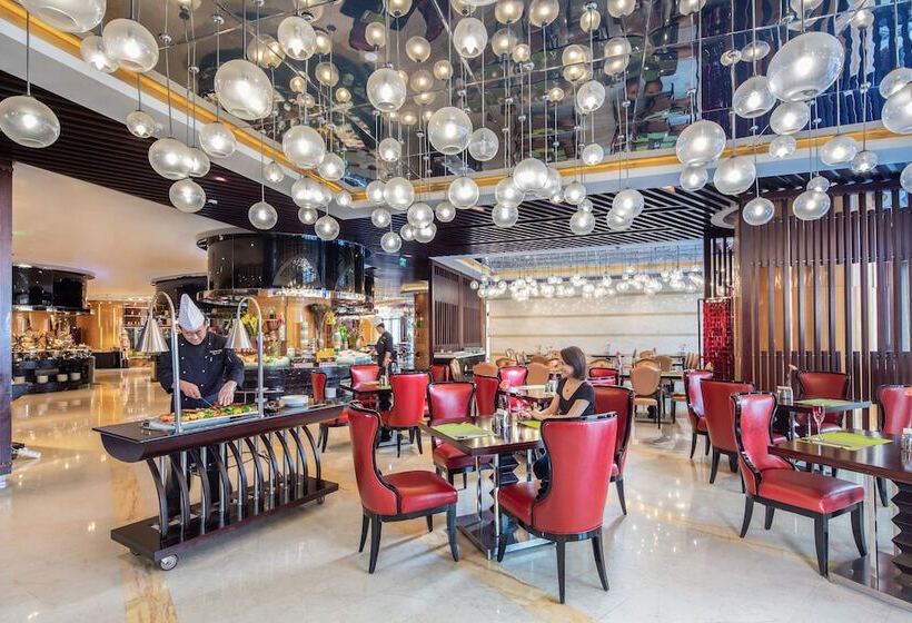 호텔 Wyndham Grand Plaza Royale Colorful Yunnan