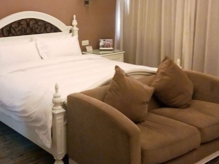 Narada Boutique Hotel Yiwu Huafeng