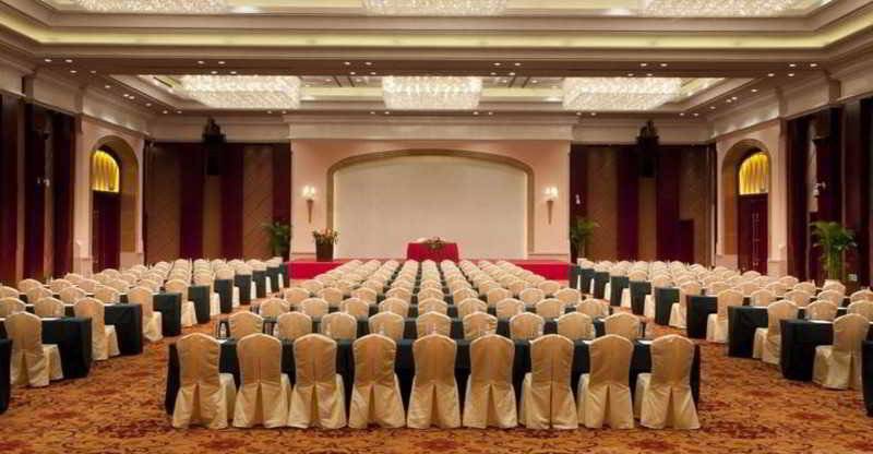 فندق Your World International Conference Centre