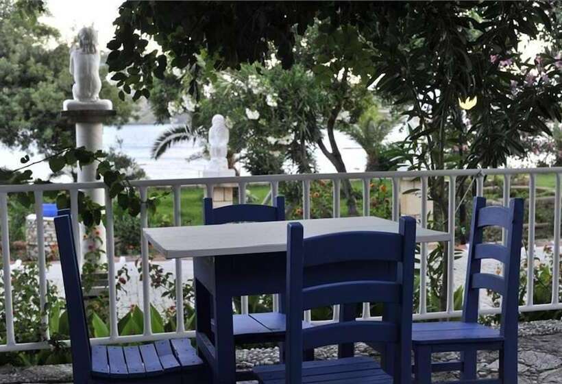 בית מלון כפרי Wyndham Datca Perili Bay