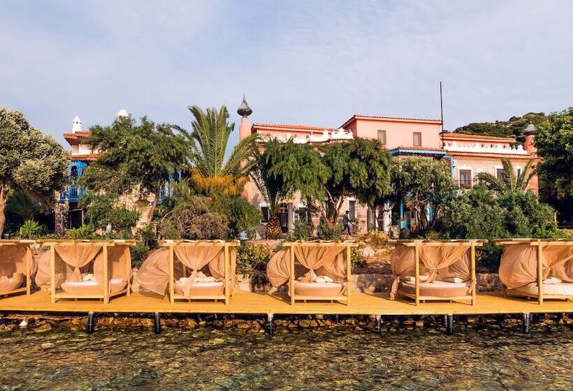 בית מלון כפרי Wyndham Datca Perili Bay