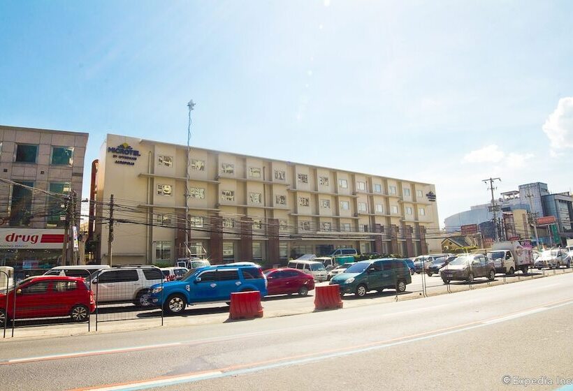 Microtel By Wyndham Acropolis