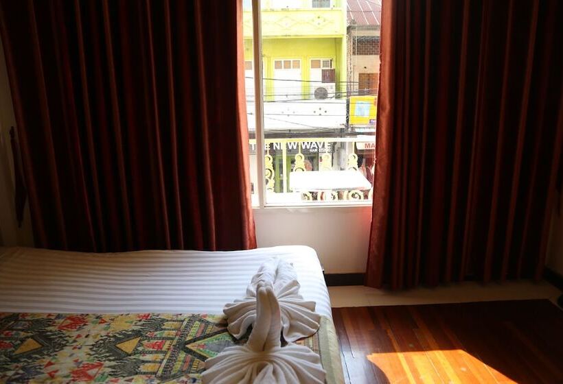 New Ihouse Hotel Hostel