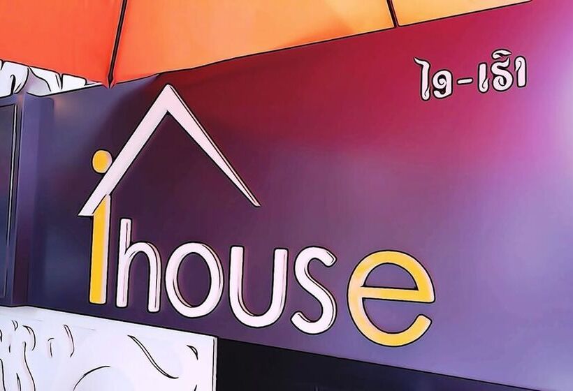 New Ihouse Hotel Hostel