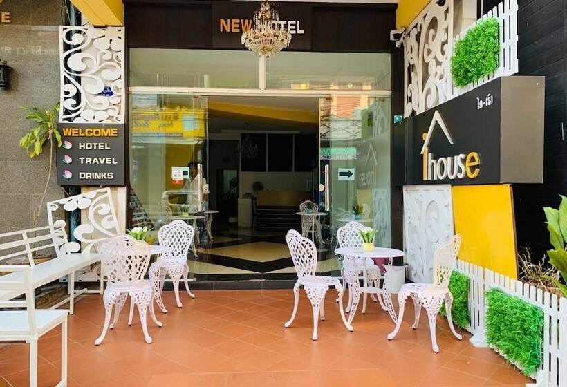 New Ihouse Hotel Hostel