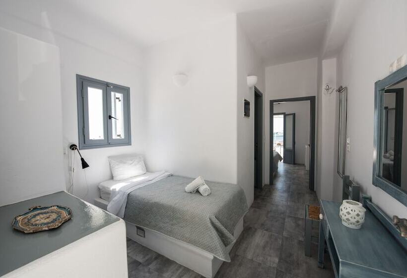 Ostria Studios & Apartments