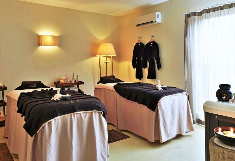 Radisson Blu Poste Lafayette Resort & Spa