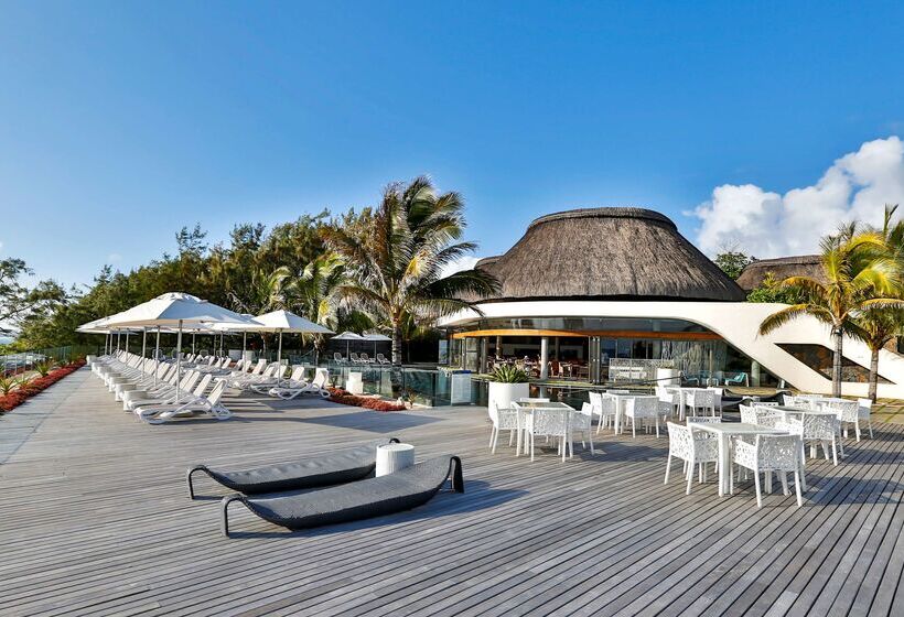 Radisson Blu Poste Lafayette Resort & Spa