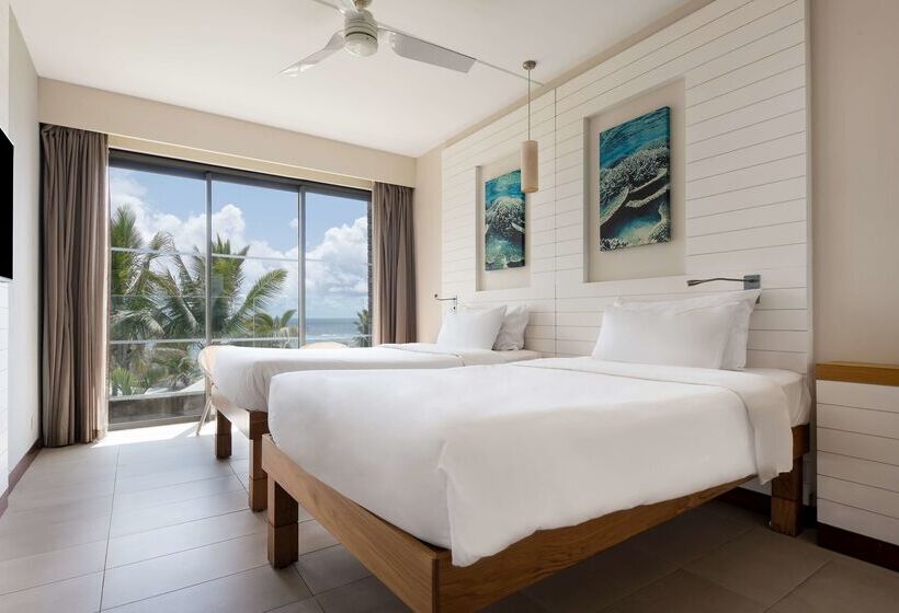 Radisson Blu Poste Lafayette Resort & Spa