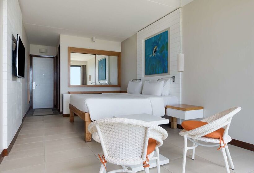 Radisson Blu Poste Lafayette Resort & Spa