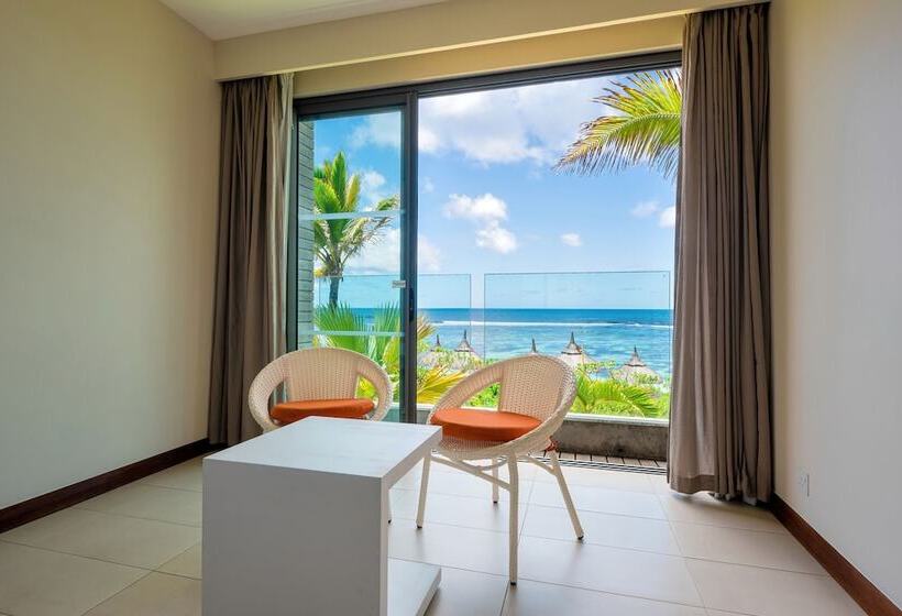 Radisson Blu Poste Lafayette Resort & Spa