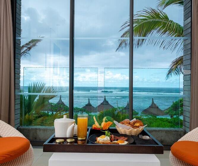 Radisson Blu Poste Lafayette Resort & Spa