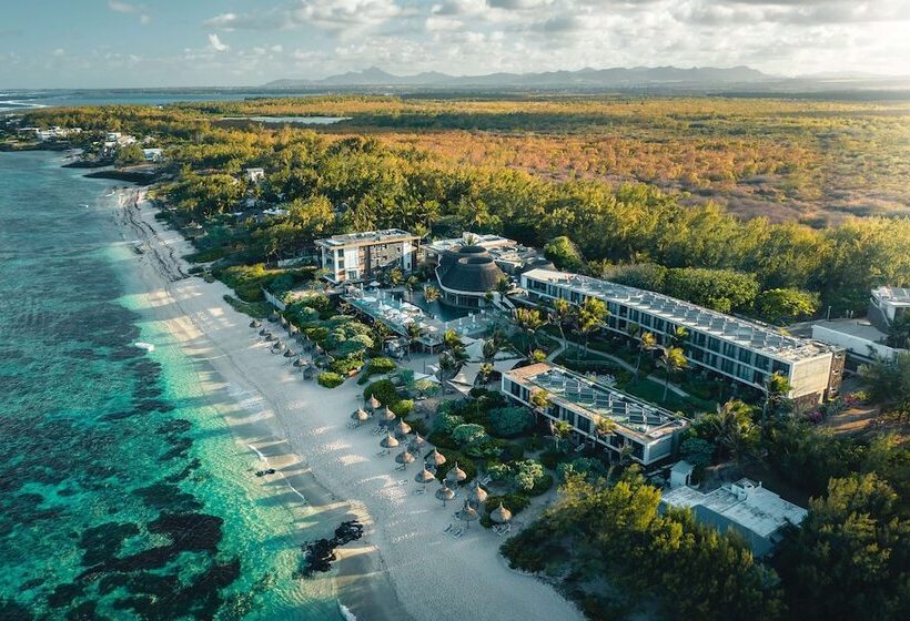 Radisson Blu Poste Lafayette Resort & Spa